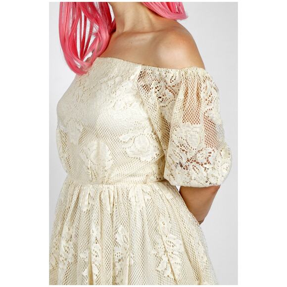 Vintage 1970s Lace Boho Dress w/ Balloon Sleeves by Lilli Diamond | Small - Picture 4 of 9